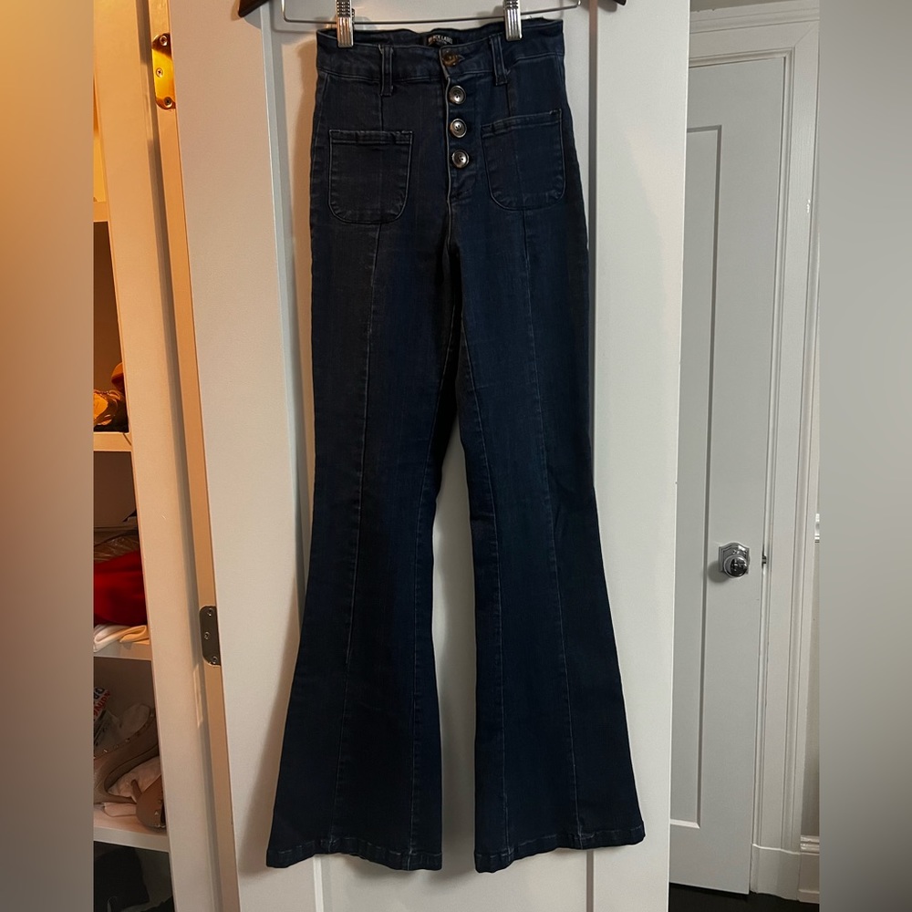 Black Label. Flare Dark Wash Jeans. Size 26.